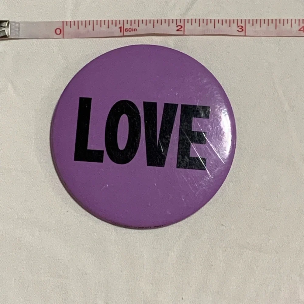 🔥LOVE & HOPE buttons. - Picture 2 of 4